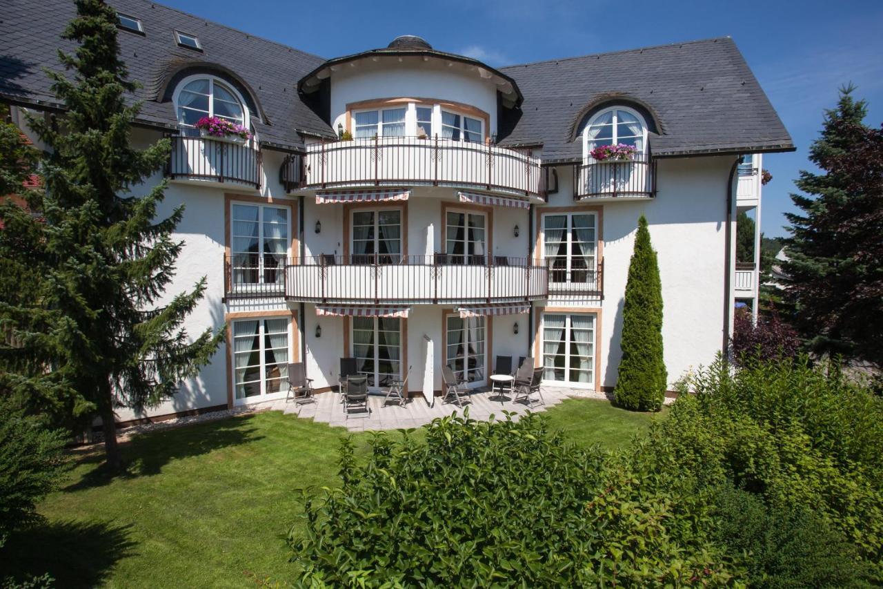 Villa Katharina Ferienwohnungen Willingen  Exterior photo